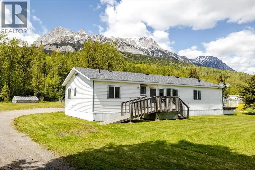 1989 3 Highway, Fernie